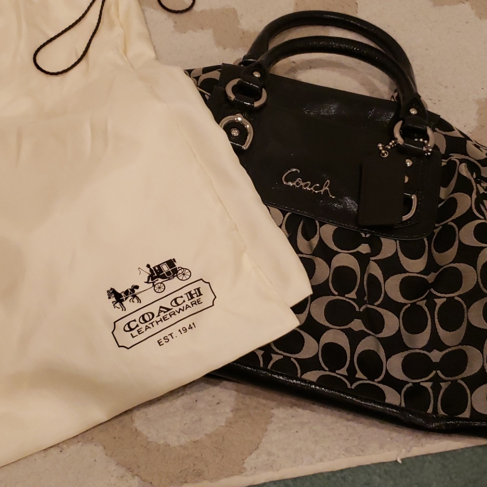 Coach Logo handbag - Picture 9 of 9